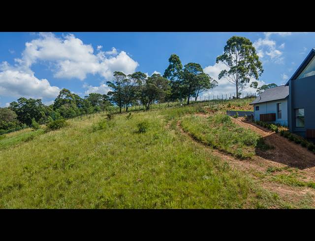 925M² VACANT LAND FOR SALE IN COTSWOLD DOWNS GOLF & COUNTRY ESTATE